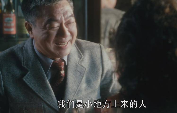 判罚争议不断，比赛悬疑未解(比赛是否被延误的唯一裁判者是)
